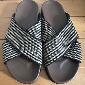 NWT Rothy's The Weekend Slide Sandal in Toffee Stripe Size 8